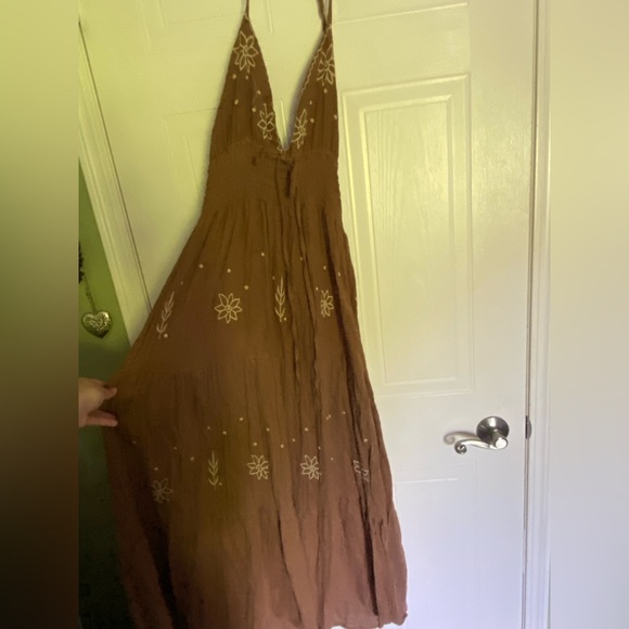 Brown Halter Maxi Dress - Picture 2 of 5